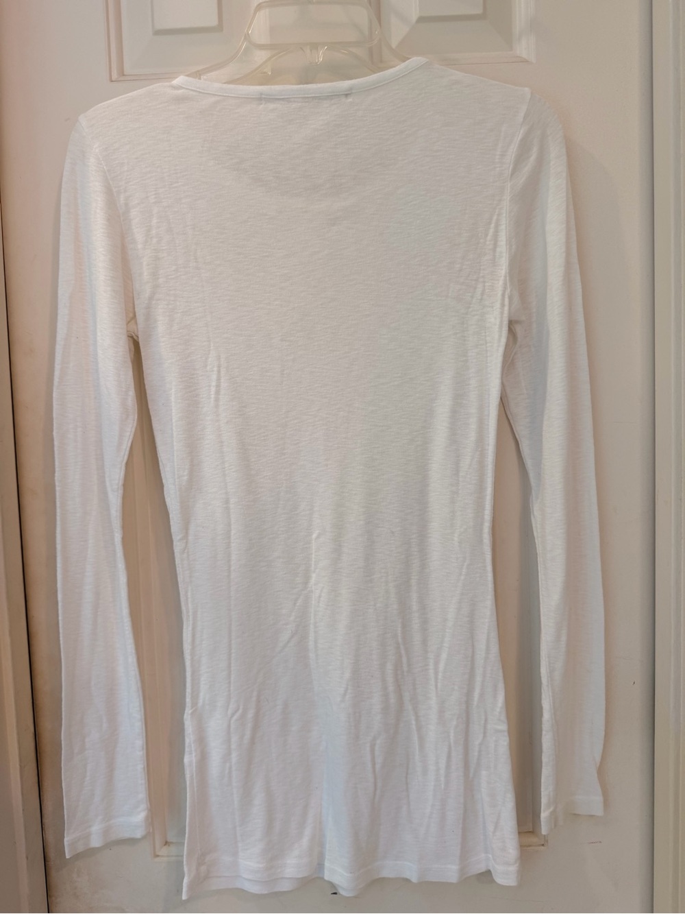 Michael Stars - Long Sleeve White Crew Neck Tee, Size: One Size Fits Most - Picture 7 of 9
